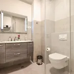 Elegance By Adex Travel Апартаменты