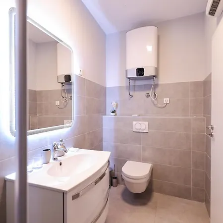Apartman Elegance By Adex Travel Zára