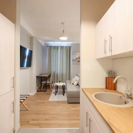Elegance Apartment *